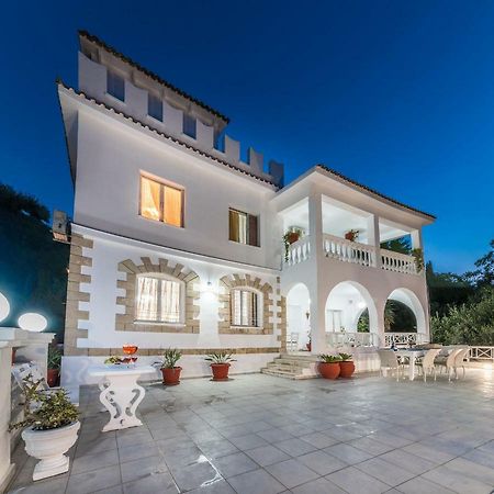 Amalia Country House Ano Yerakarion Екстер'єр фото